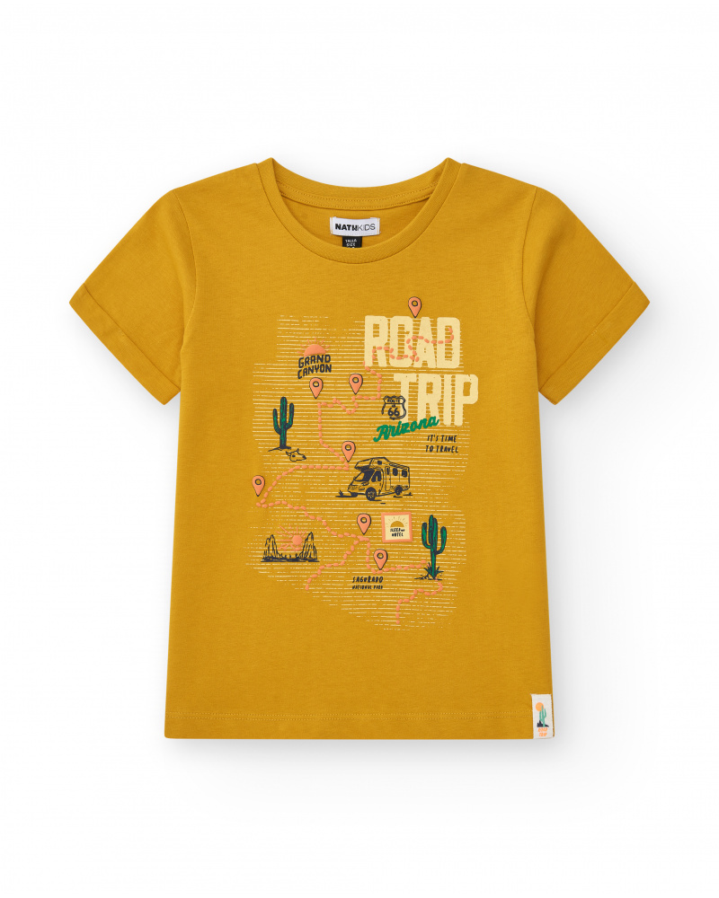 T-shirt à manches courtes pour garçon en moutarde avec imprimé frontal.