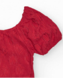 T-shirt à manches courtes pour fille en rouge avec col et manches bouffantes.
