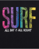 T-shirt pour garçon en noir avec imprimé multicolore.