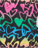 Maillot de bain pour fille en noir avec cœurs imprimés et ouverture latérale.