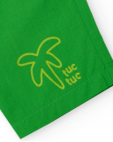 Bermuda para niño en verde con estampado de palmera
