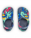 Zuecos para niño multicolor con diseño abstracto