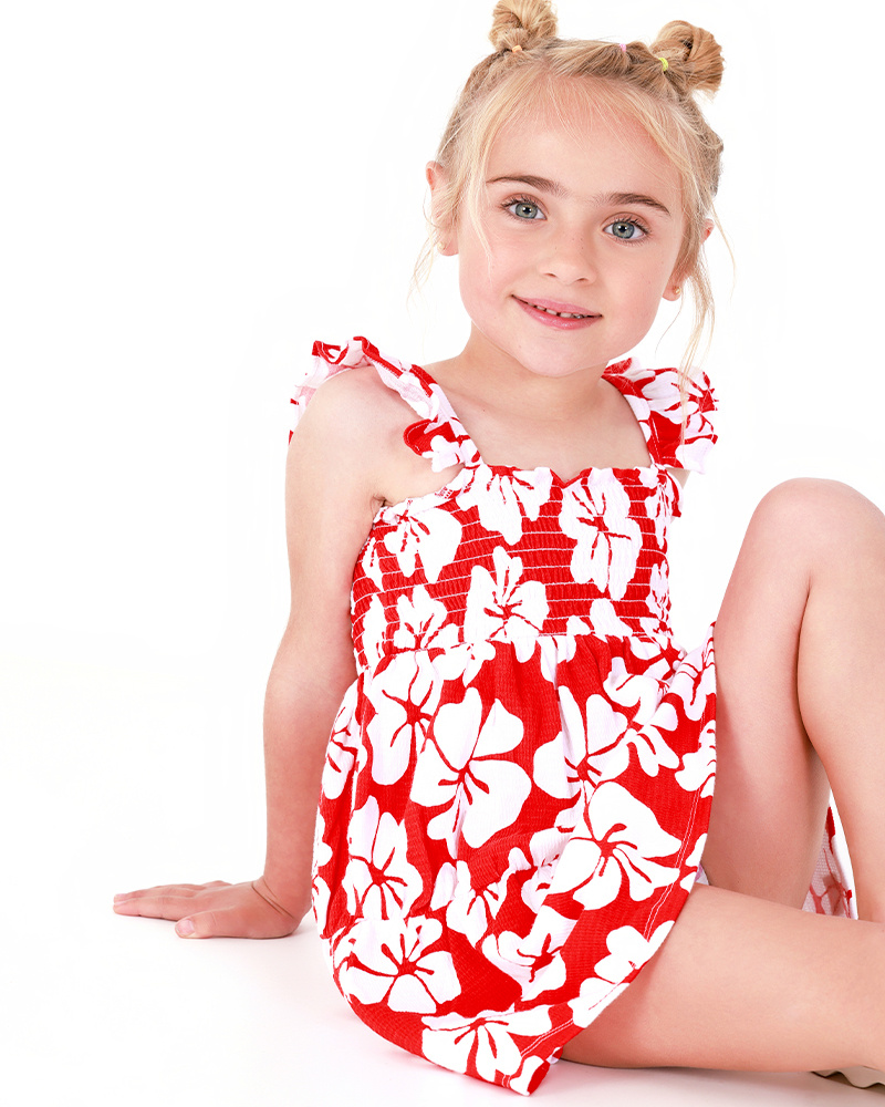 Robe rouge pour fille avec imprimé floral et bretelles froncées