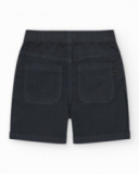 Bermuda gris foncé pour garçon avec taille ajustable et ourlet retroussé.