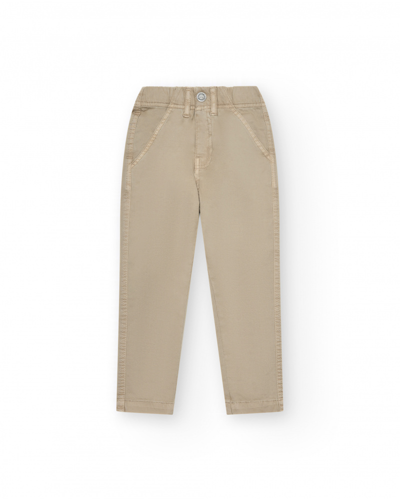 Pantalon beige pour garçon avec poches latérales et taille ajustable.