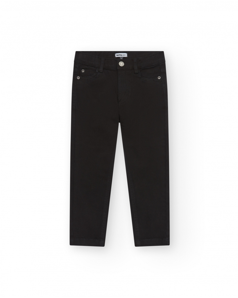 Pantalon noir pour garçon avec coupe ajustée et poches fonctionnelles.