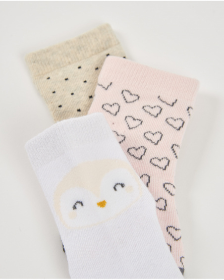 Lot de trois paires de chaussettes pour bébé fille en beige, blanc et rose avec motifs variés