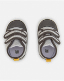 Chaussure de sport pour nouveau-né dans les tons gris avec fermeture velcro
