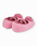 Chaussons de fille couleur rose en tissu mouton