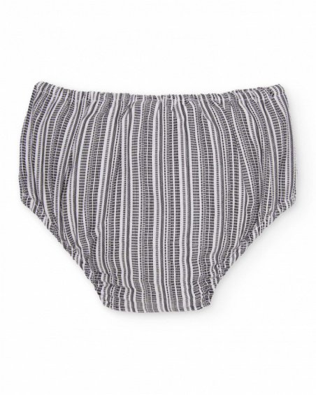 Ensemble en tricot trois pièces pour nouveau-né