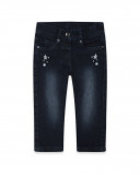 Pantalon en jeans avec détail étoiles fille bleu glaciar Pantalon en jeans avec détail étoiles fille bleu glaciar