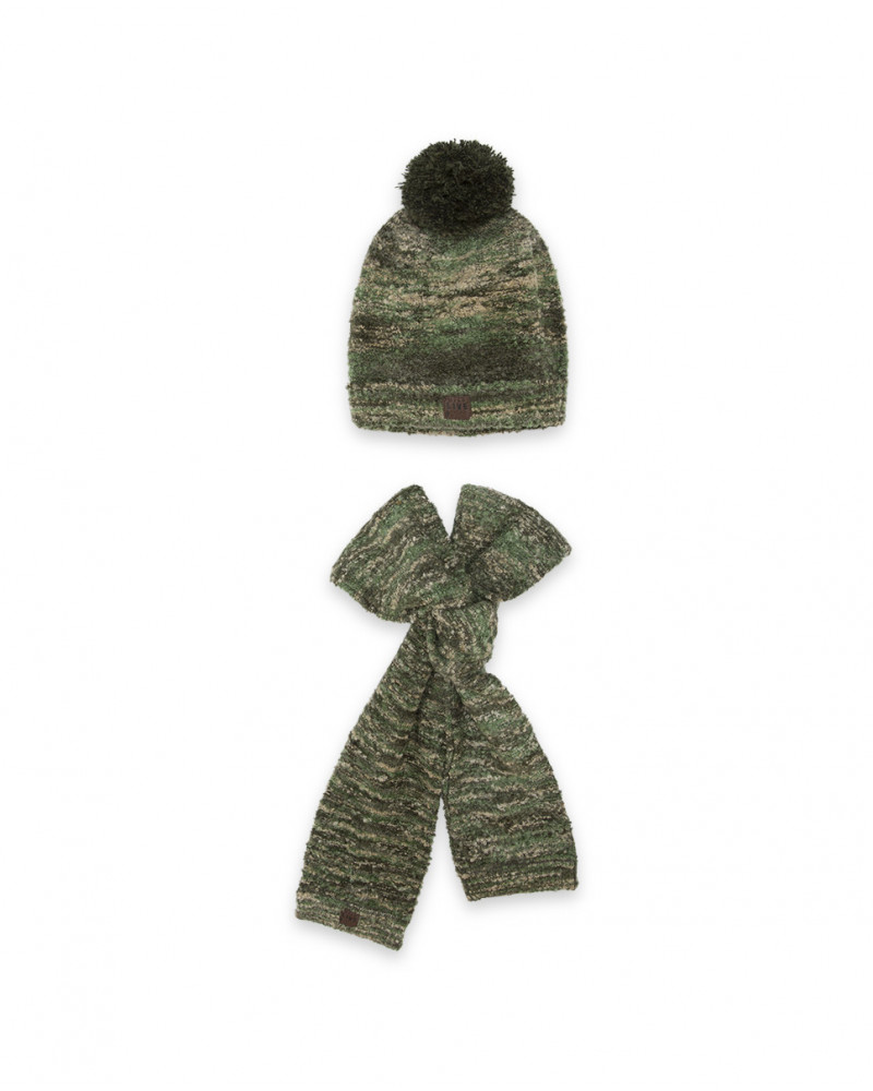 Bonnet et écharpe en tricot pompon fille vert dance muse