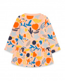 Robe en peluche orange fabriquée par une fille Robe en peluche orange fabriquée par une fille