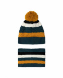 Sentier de randonnée garçon chapeau et cou en tricot marron Sentier de randonnée garçon chapeau et cou en tricot marron