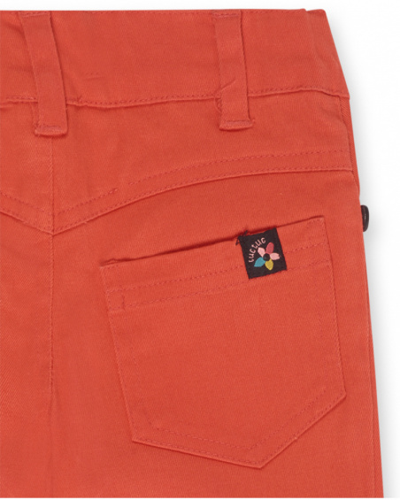 Pantaloni in twill rosso da ragazza succosa