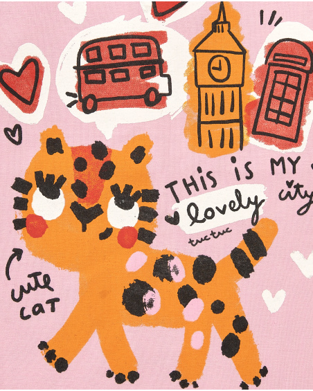 T-shirt rosa con stampa di città e gattini per bambina della