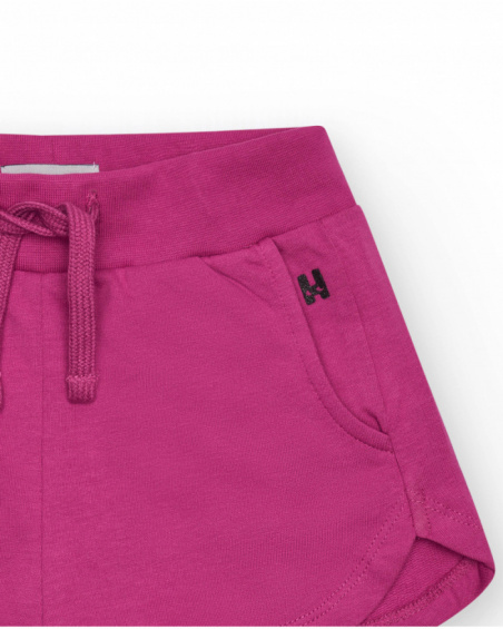 Pantaloncini per bambina in fucsia con vita elastica e tasche.