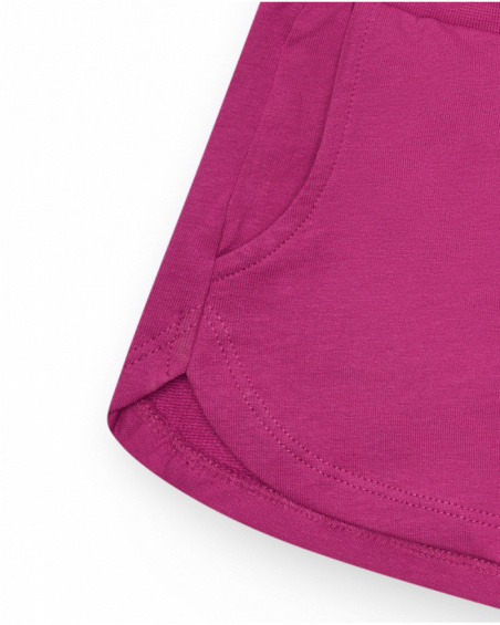 Pantaloncini per bambina in fucsia con vita elastica e tasche.
