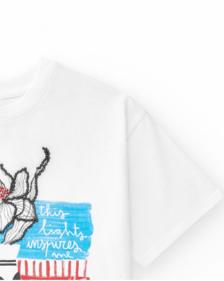 Maglietta a maniche corte per bambina in bianco con stampa floreale.