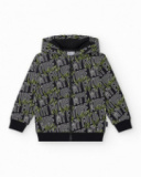 Felpa per bambino in nero con cappuccio e tasche laterali.