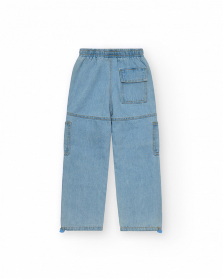 Pantaloni cargo in denim chiaro per bambino con tasche e orli regolabili.