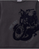 Felpa grigia per bambino con stampa di motocicletta Felpa grigia per bambino con stampa di motocicletta