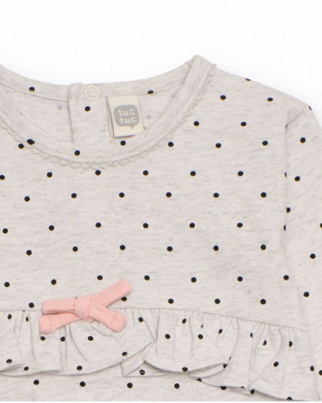 Tutina in maglia grigio chiaro per bambina con stampa a pois neri.