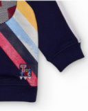 Felpa in felpa per bambino blu navy con stampa di pallone e testo. Felpa in felpa per bambino blu navy con stampa di pallone e testo.