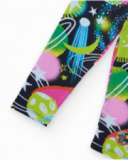 Leggings per bambina con stampa di pianeti e stelle dai colori vivaci.