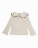 Maglia a costine per bambina in écru con volant e fiocco