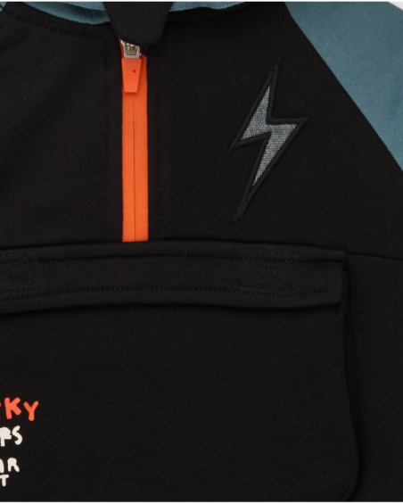 Completo con felpa con cappuccio e pantaloni per bambino