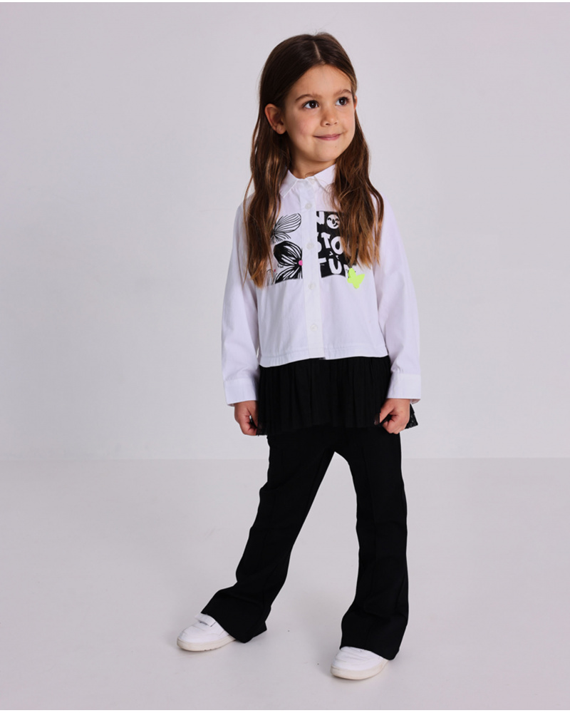 Pantalone bambina nero a zampa con tasche posteriori