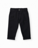 Pantalone da bambino nero con tasche e risvolto sul fondo