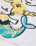 T-shirt in maglia da bambina con dettaglio in rilievo