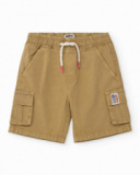 Bermuda da bambino in tessuto piano con tasche cargo