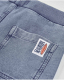 Bermuda da bambino in maglia con effetto lavato