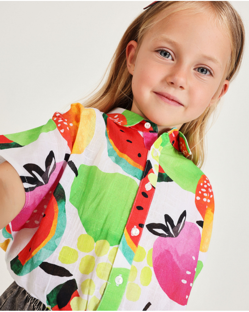 Camicia da bambina in tessuto dal taglio corto