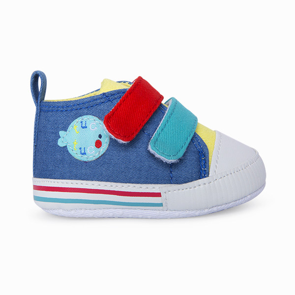 scarpe da ginnastica con stretch