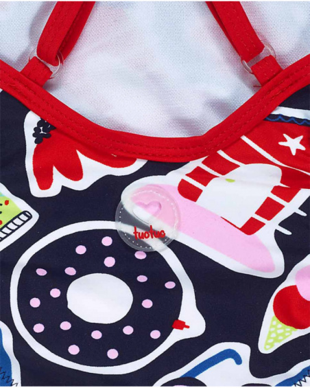 Moça de triquíni azul Dia de praia