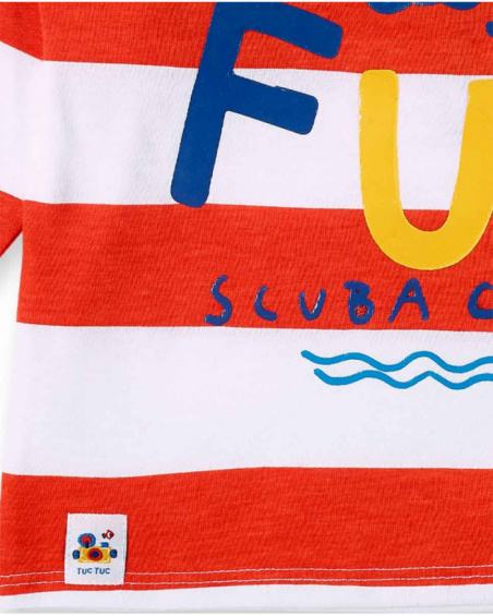 T-shirt de malha branca com riscas vermelhas para menino