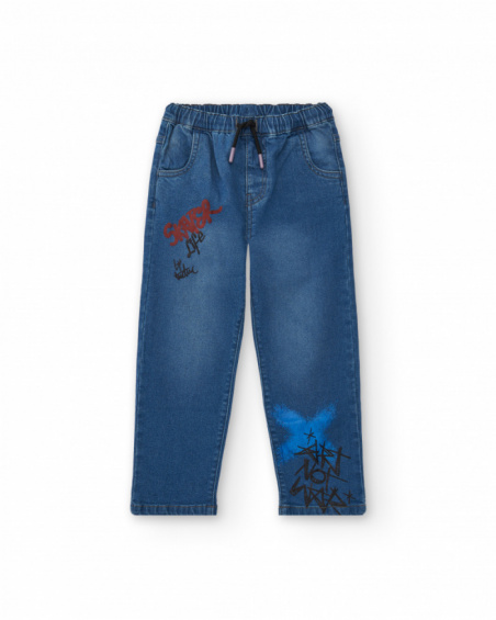 Jeans de menino com estampa gráfica azul coleção Skater Life