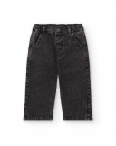 Calça rasteira preta de menino com detalhe de bolso "Bla Bla" Calça rasteira preta de menino com detalhe de bolso "Bla Bla"