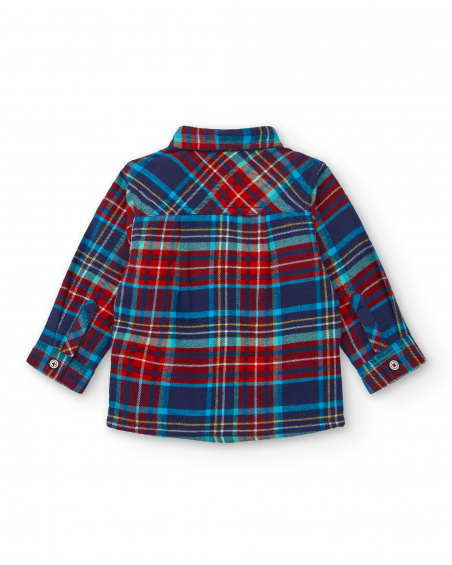 Camisa xadrez de menino em tons de vermelho e azul com detalhe Camisa xadrez de menino em tons de vermelho e azul com detalhe