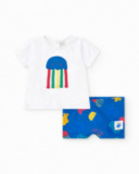 Conjunto para niño con camiseta blanca y pantalón corto azul