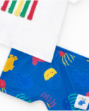 Conjunto para niño con camiseta blanca y pantalón corto azul