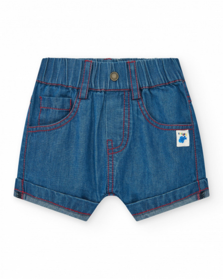 Conjunto para niño con camiseta roja shorts vaqueros