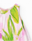 Vestido rosa floral para niña con plisado