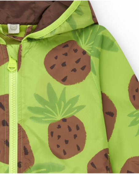 Cortavientos verde para niño con estampado de piñas
