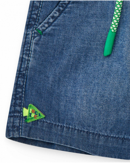 Bermuda denim para niño en azul con pez bordado