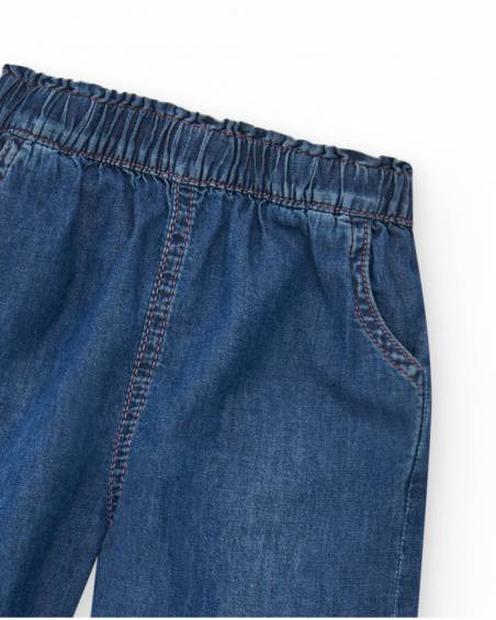 Pantalón para niña en denim azul con estrellas bordadas